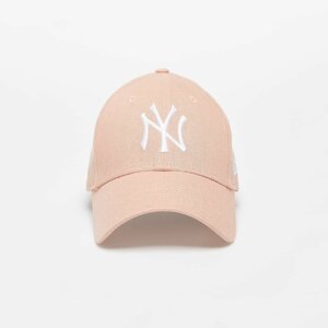 New Era New York Yankees 9FORTY Adjustable Cap Pink